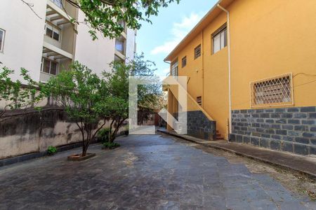 Foto 03 de casa à venda com 5 quartos, 319m² em Cruzeiro, Belo Horizonte