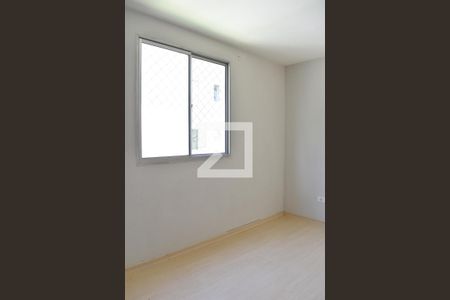 Quarto 1 de apartamento para alugar com 2 quartos, 48m² em Augusta, Curitiba