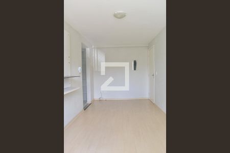 Sala de apartamento para alugar com 2 quartos, 48m² em Augusta, Curitiba