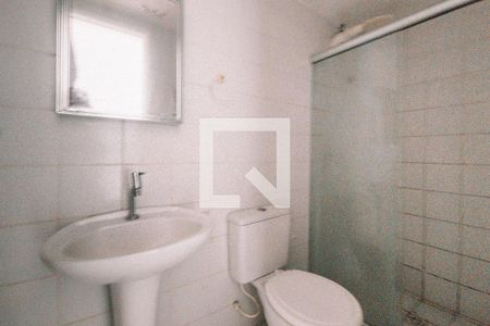 Banheiro  de apartamento para alugar com 1 quarto, 48m² em Federação, Salvador