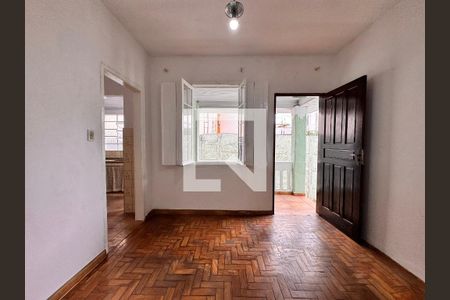 Sala de casa para alugar com 2 quartos, 82m² em Vila América, Santo André