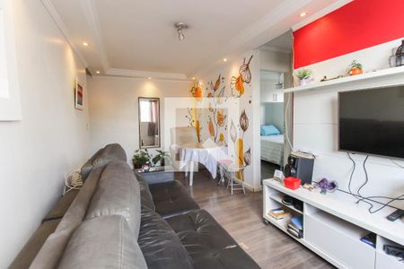 Sala de apartamento à venda com 2 quartos, 50m² em Vila Carmosina, São Paulo