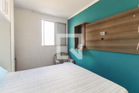 Quarto 1 de apartamento à venda com 2 quartos, 50m² em Vila Carmosina, São Paulo