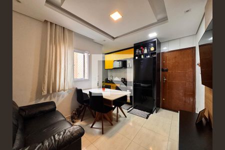 Sala de apartamento à venda com 2 quartos, 100m² em Parque Oratório, Santo André