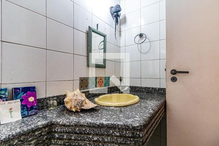 Lavabo de apartamento à venda com 4 quartos, 157m² em Vila Pirajussara, São Paulo