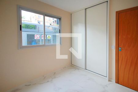 Suite de apartamento para alugar com 2 quartos, 59m² em Floramar, Belo Horizonte