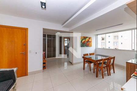 Sala de apartamento à venda com 3 quartos, 97m² em Nova Suíssa , Belo Horizonte