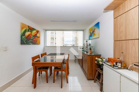 Sala de apartamento à venda com 3 quartos, 97m² em Nova Suíssa , Belo Horizonte