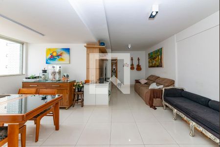 Sala de apartamento à venda com 3 quartos, 97m² em Nova Suíssa , Belo Horizonte