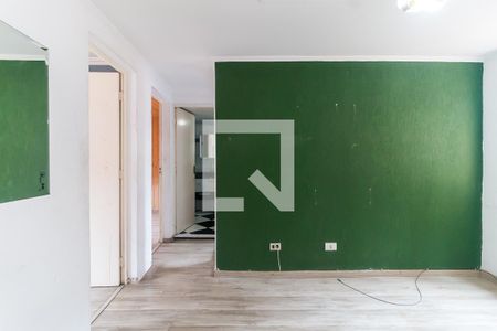 Sala de apartamento para alugar com 2 quartos, 50m² em Jardim Bela Vista, Mogi das Cruzes