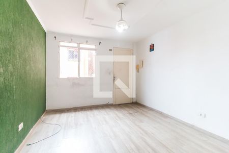 Sala de apartamento para alugar com 2 quartos, 50m² em Jardim Bela Vista, Mogi das Cruzes