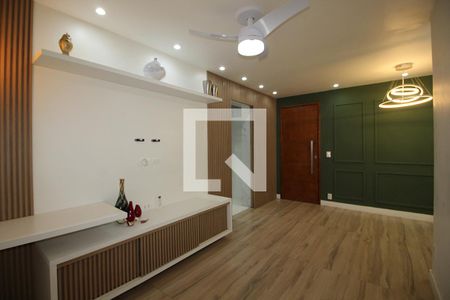 Sala de apartamento para alugar com 2 quartos, 52m² em Freguesia (jacarepaguá), Rio de Janeiro