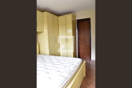 Suíte de apartamento para alugar com 2 quartos, 74m² em Portão, Curitiba