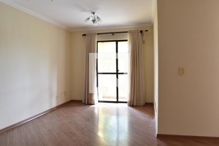 Sala de apartamento para alugar com 2 quartos, 74m² em Portão, Curitiba