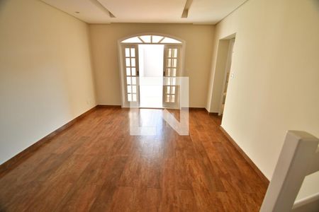 Sala 2 de casa para alugar com 4 quartos, 400m² em Jardim Colonial, Campinas