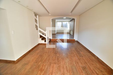 Sala 2 de casa para alugar com 4 quartos, 400m² em Jardim Colonial, Campinas