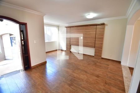 Sala 1 de casa para alugar com 4 quartos, 400m² em Jardim Colonial, Campinas