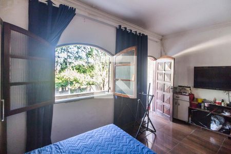 Quarto 1 de casa para alugar com 2 quartos, 100m² em Parque Jandaia, Carapicuíba