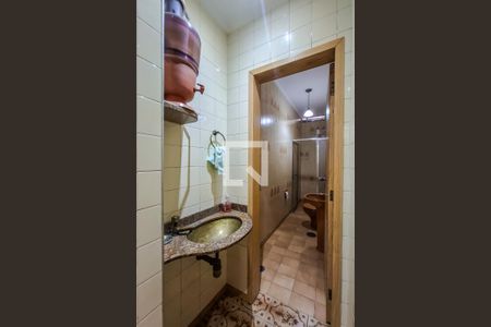 Casa à venda com 300m², 4 quartos e 3 vagas Casa à venda com 300m², 4 quartos e 3 vagasCozinha - Lavabo