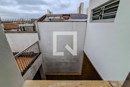 Casa à venda com 300m², 4 quartos e 3 vagas Casa à venda com 300m², 4 quartos e 3 vagasQuarto 2