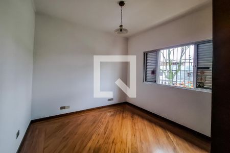 Casa à venda com 300m², 4 quartos e 3 vagas Casa à venda com 300m², 4 quartos e 3 vagasQuarto 1