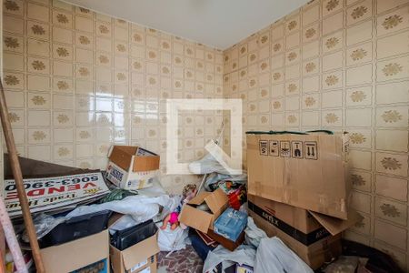 Casa à venda com 300m², 4 quartos e 3 vagas Casa à venda com 300m², 4 quartos e 3 vagasDepósito