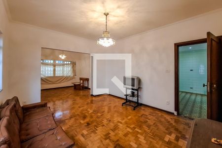 Sala de casa à venda com 4 quartos, 300m² em Cambuci, São Paulo