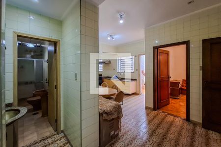 Casa à venda com 300m², 4 quartos e 3 vagas Casa à venda com 300m², 4 quartos e 3 vagasCozinha