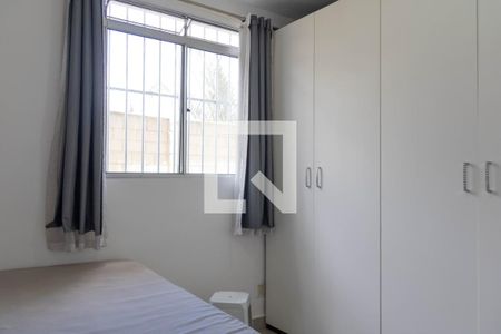 Quarto 2 de apartamento para alugar com 2 quartos, 53m² em Camargos, Belo Horizonte