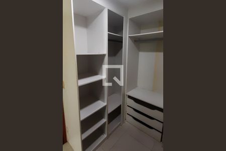 Closet da Suíte de apartamento à venda com 2 quartos, 70m² em Curicica, Rio de Janeiro