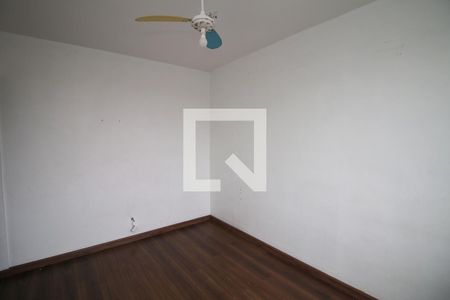 Quarto 1 de apartamento para alugar com 2 quartos, 45m² em Cordovil, Rio de Janeiro