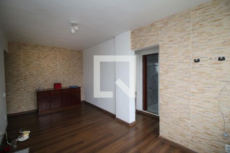 Sala de apartamento para alugar com 2 quartos, 45m² em Cordovil, Rio de Janeiro