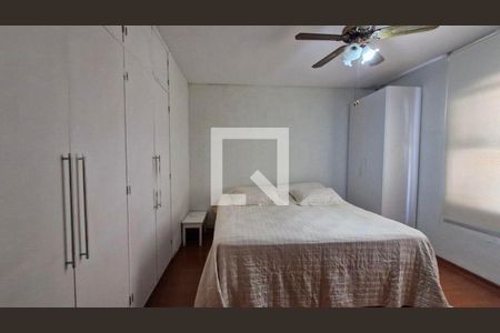 Casa à venda com 3 quartos, 196m² em Chácara Monte Alegre, São Paulo