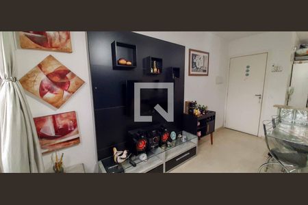 Sala de apartamento à venda com 2 quartos, 43m² em São Pedro, Osasco