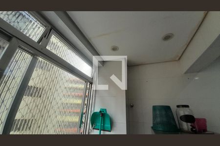 Sala de apartamento para alugar com 2 quartos, 75m² em Aviação, Praia Grande