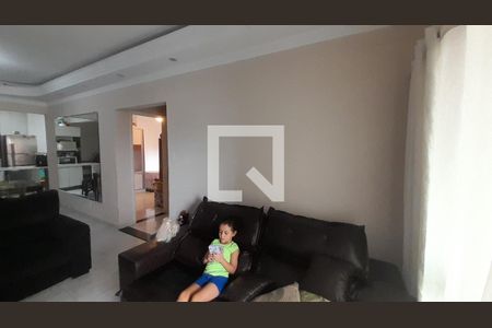 Sala de apartamento para alugar com 2 quartos, 75m² em Aviação, Praia Grande