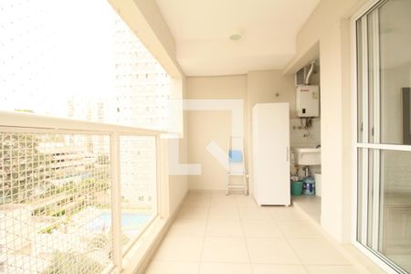 Varanda da Sala de apartamento à venda com 2 quartos, 61m² em Vila Andrade, São Paulo