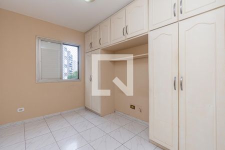 Quarto 1 de apartamento para alugar com 2 quartos, 54m² em Vila Guarani, São Paulo