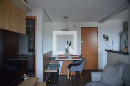 Sala de apartamento à venda com 2 quartos, 52m² em Utinga, Santo André