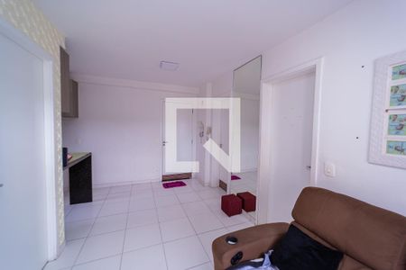 Sala de apartamento à venda com 2 quartos, 56m² em Jardim Santa Teresinha, São Paulo