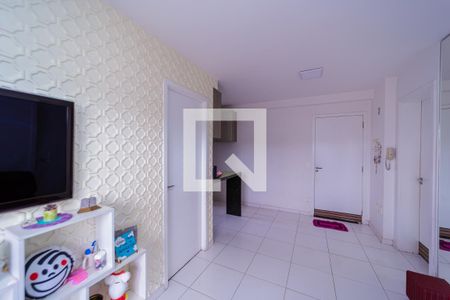 Sala de apartamento à venda com 2 quartos, 56m² em Jardim Santa Teresinha, São Paulo