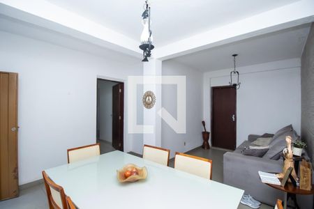 Sala de casa à venda com 5 quartos, 400m² em Nova Vista, Belo Horizonte