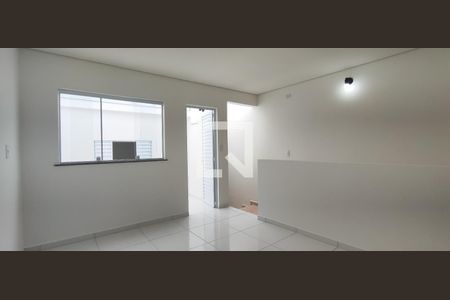 Sala de casa para alugar com 2 quartos, 85m² em Vila do Bosque, São Paulo