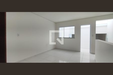 Sala de casa para alugar com 2 quartos, 85m² em Vila do Bosque, São Paulo