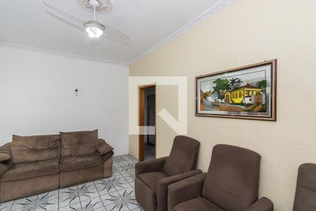 Sala de casa à venda com 4 quartos, 324m² em Brás de Pina, Rio de Janeiro