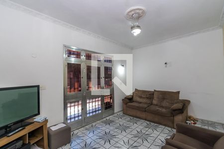 Sala de casa à venda com 4 quartos, 324m² em Brás de Pina, Rio de Janeiro