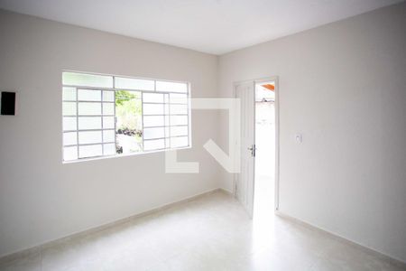 Sala de casa para alugar com 2 quartos, 80m² em Serraria, Diadema