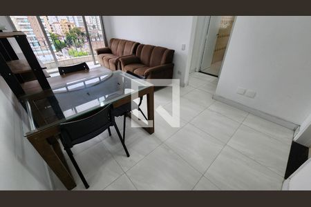 Sala de apartamento para alugar com 1 quarto, 70m² em Boqueirão, Santos