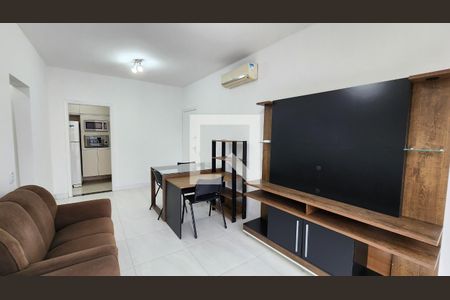 Sala de apartamento para alugar com 1 quarto, 70m² em Boqueirão, Santos