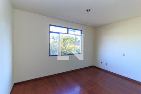 Foto 10 de apartamento à venda com 4 quartos, 172m² em Milionários, Belo Horizonte